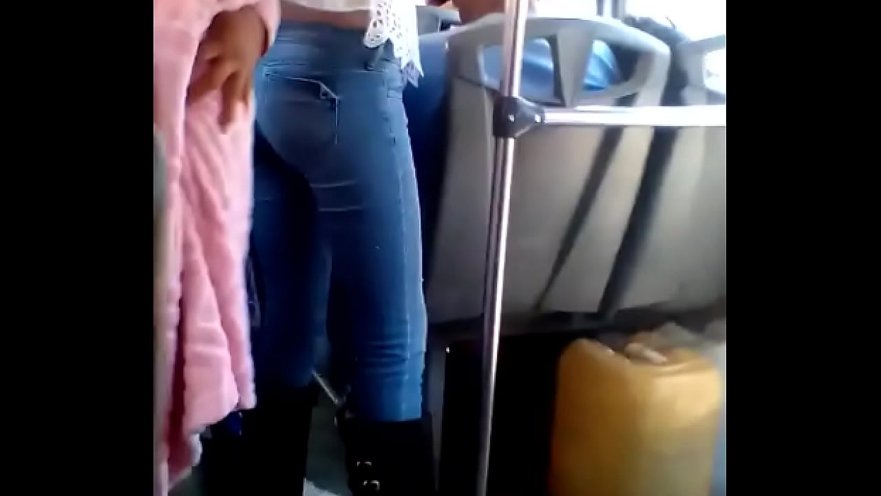 buenas nalgas en el transporte