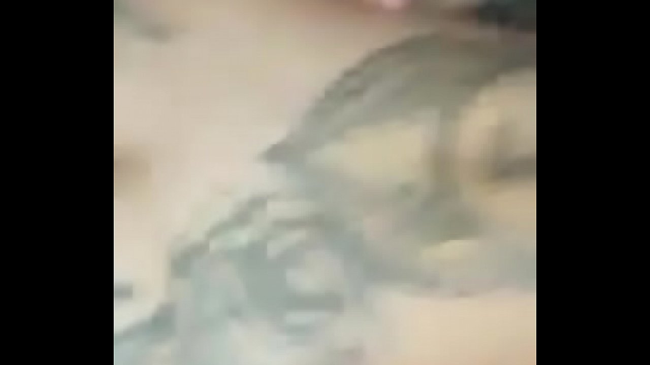 Cogiendo a mi chica tatuada