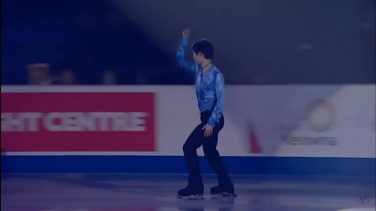 Yuzuru Hanyu, patinador sensual sobre hielo