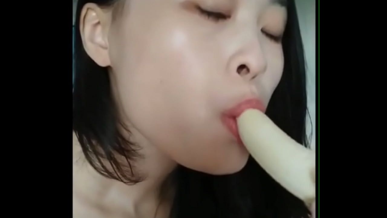 Banana receives blowjob from Chinese girl then big dildo gets Chinese shaven pussy