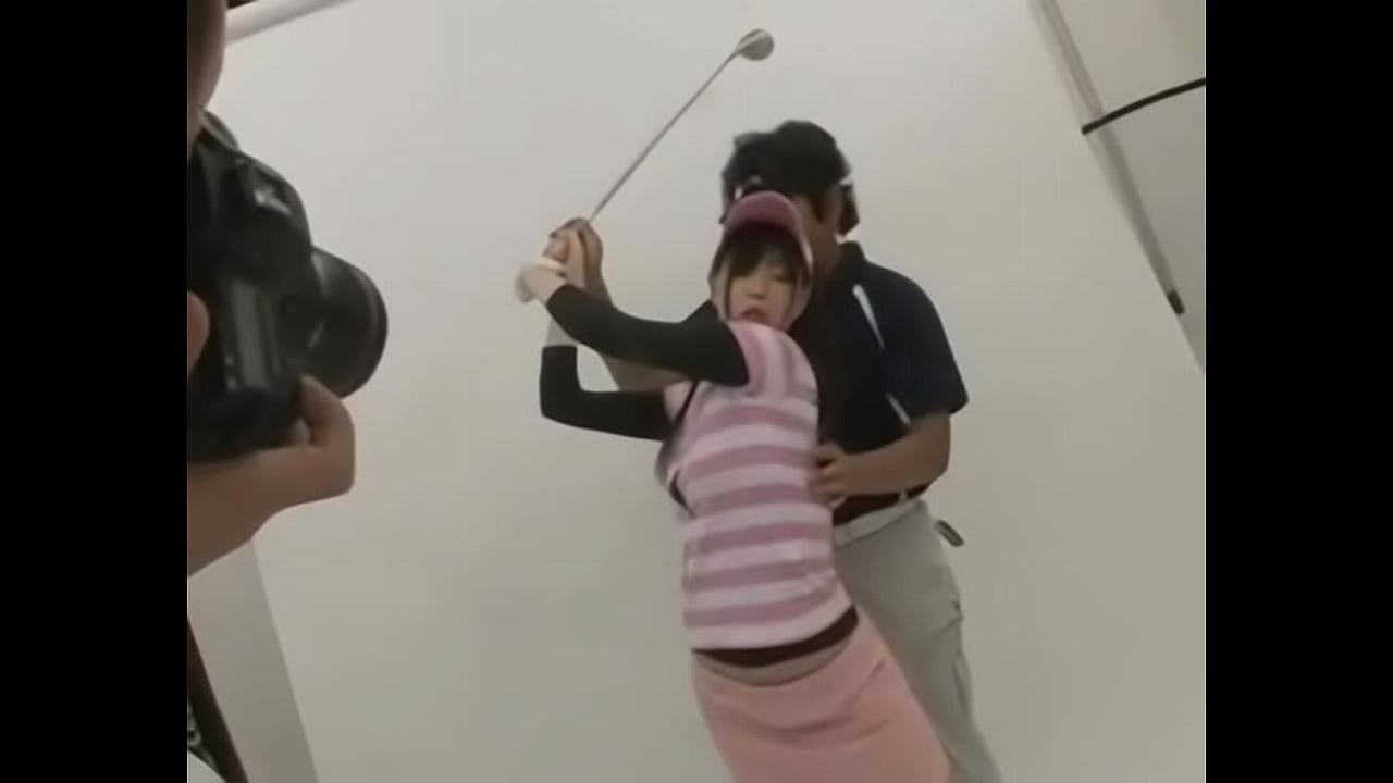 Spycam Fashion Model Tricked Into Grope Golf