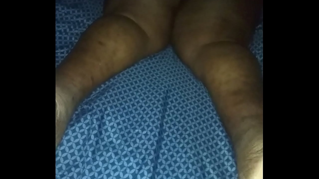 Married slut pussy play whore