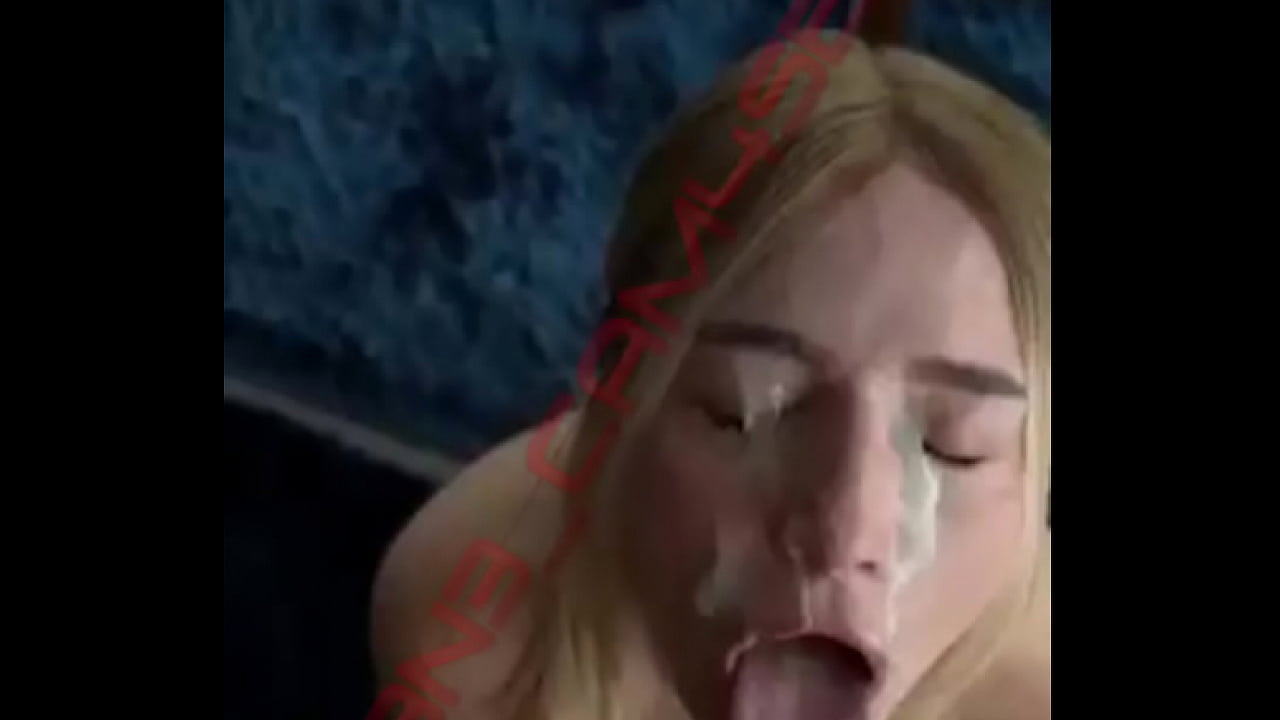 Full Cum mouth