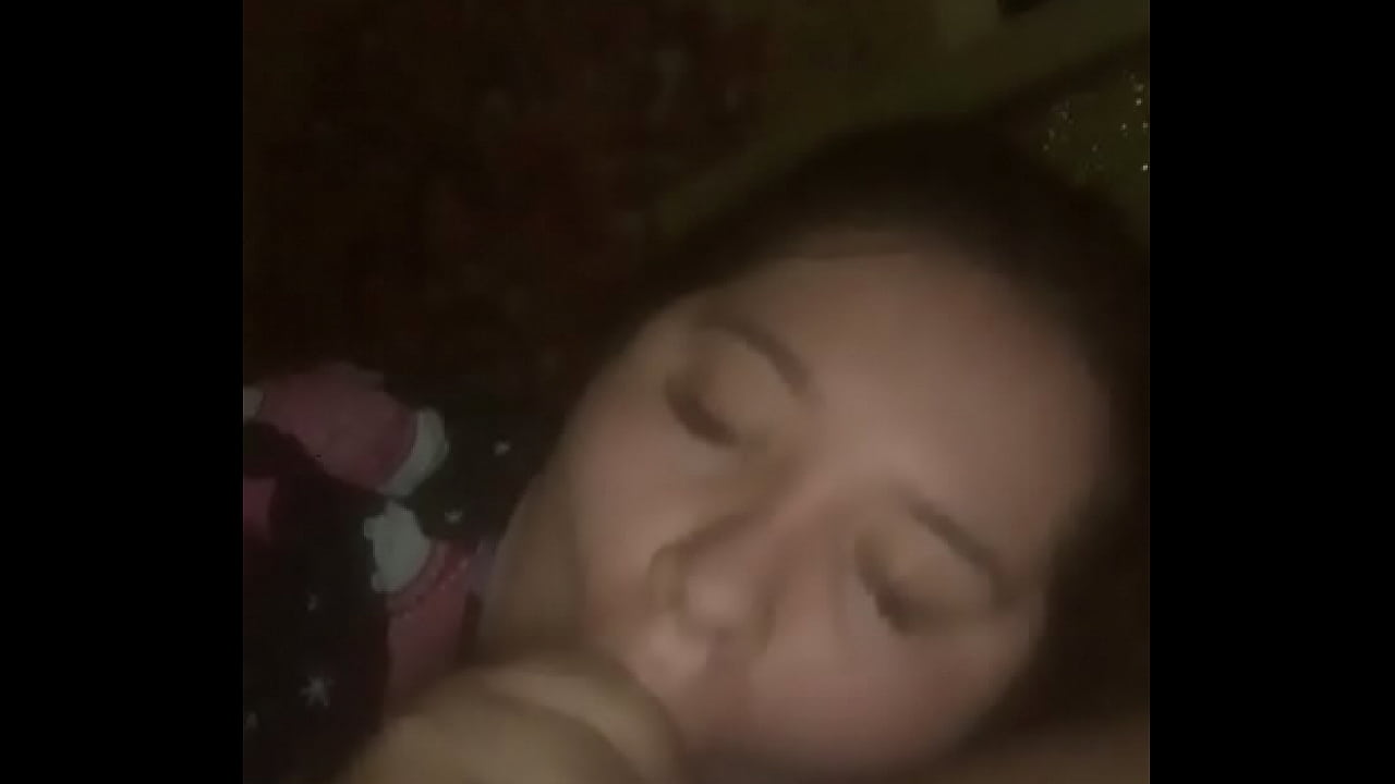 Thick Latina sucking dick