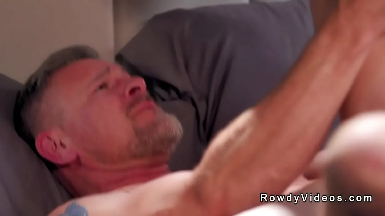 Old muscle gay Scott Hardy has twink Asher Day whom he met on online hookup site and rims his pale ass hole then anal fucks in cowboy position