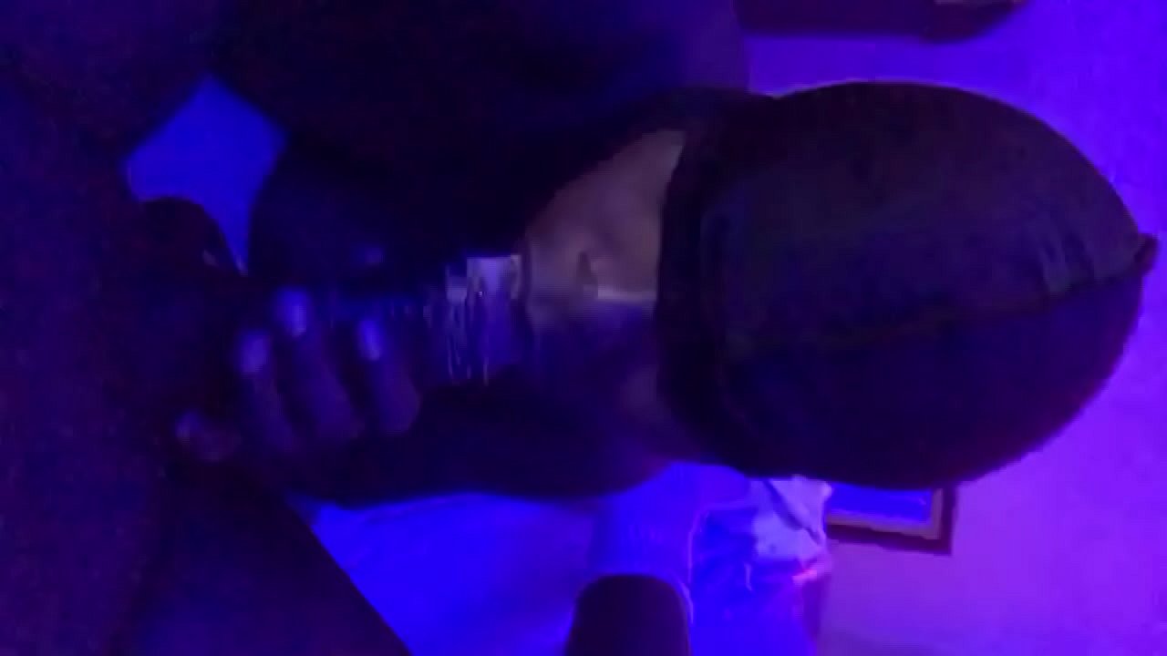 EBONY SLOPPY MASK SPIT ON BBC