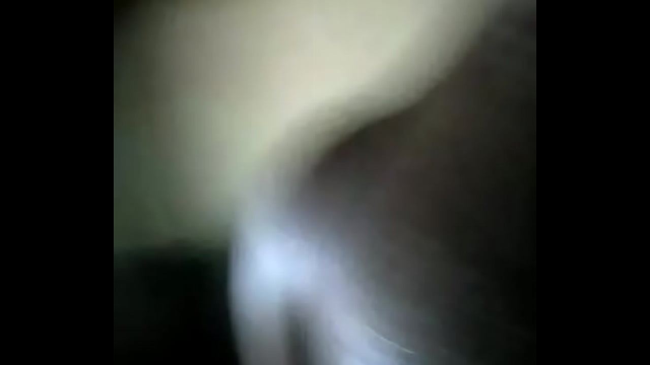 novinho gozando no meu peito  https://mulatoquente.blogspot.com.br/