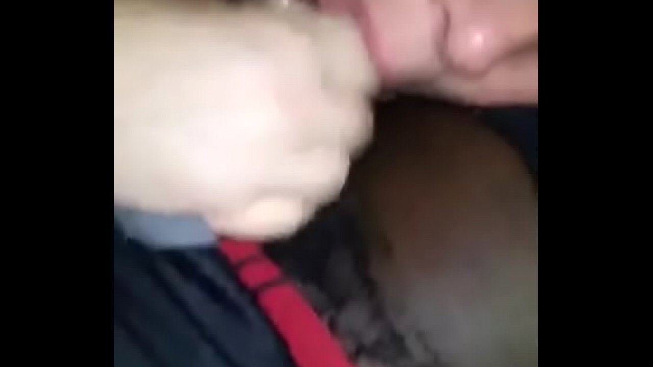 Sucking black Dick