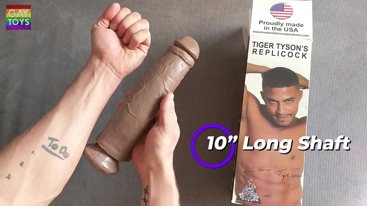 Another interesting thing about this dildo is that it’s molded from an uncut cock.