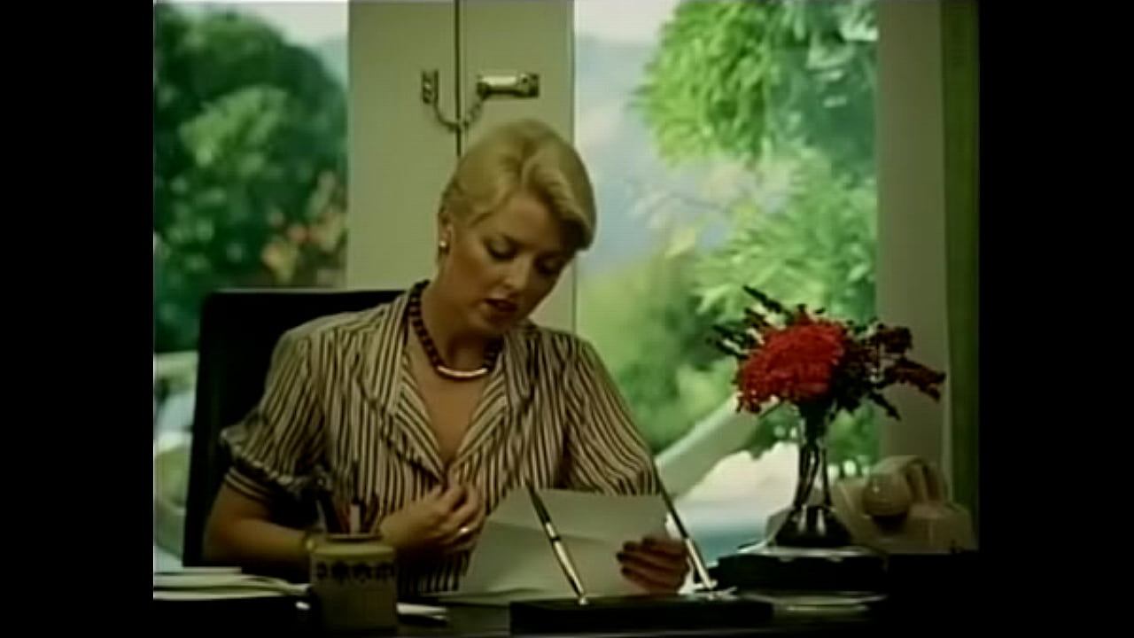 Legendary Juliet Anderson in her premier performance as the horniest Aunt