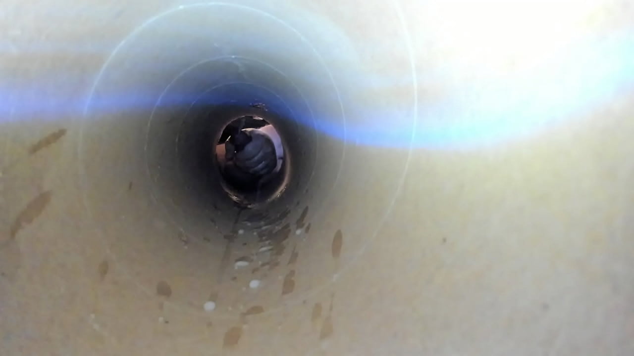 MASSIVE CUM LOAD SPRAYING THROUGH PIPE BY REDHEAD MALE