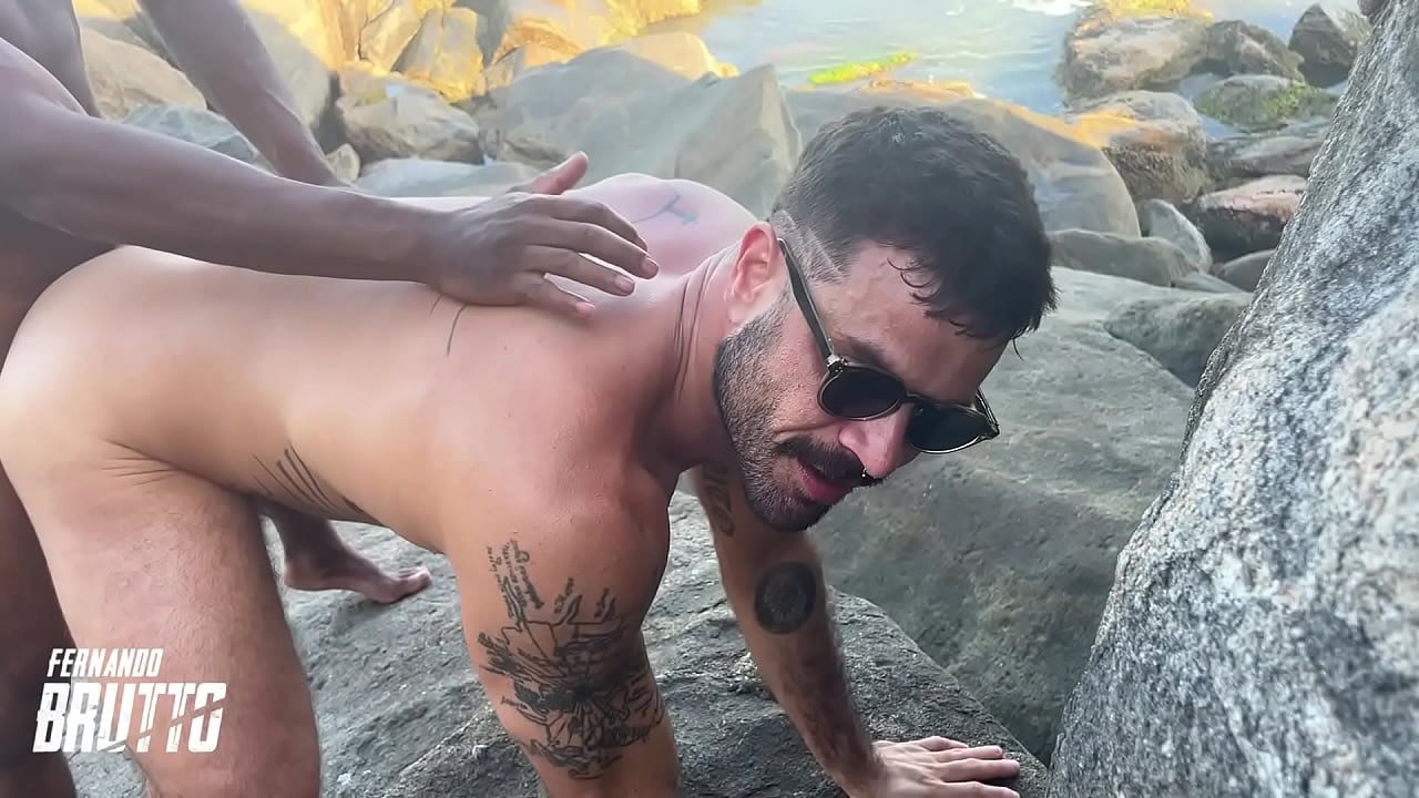 Fernando Brutto dando gostoso na praia de Abricó