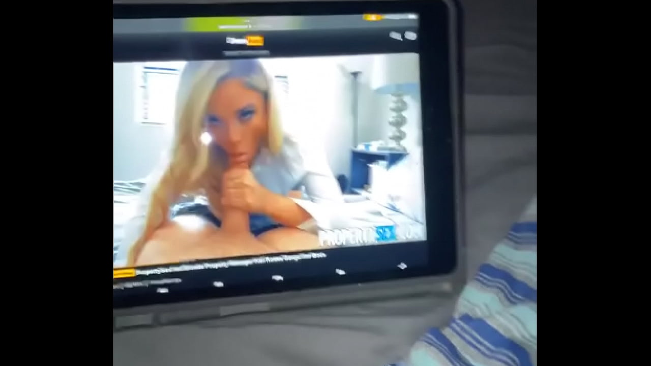 Lad wanks watching porn