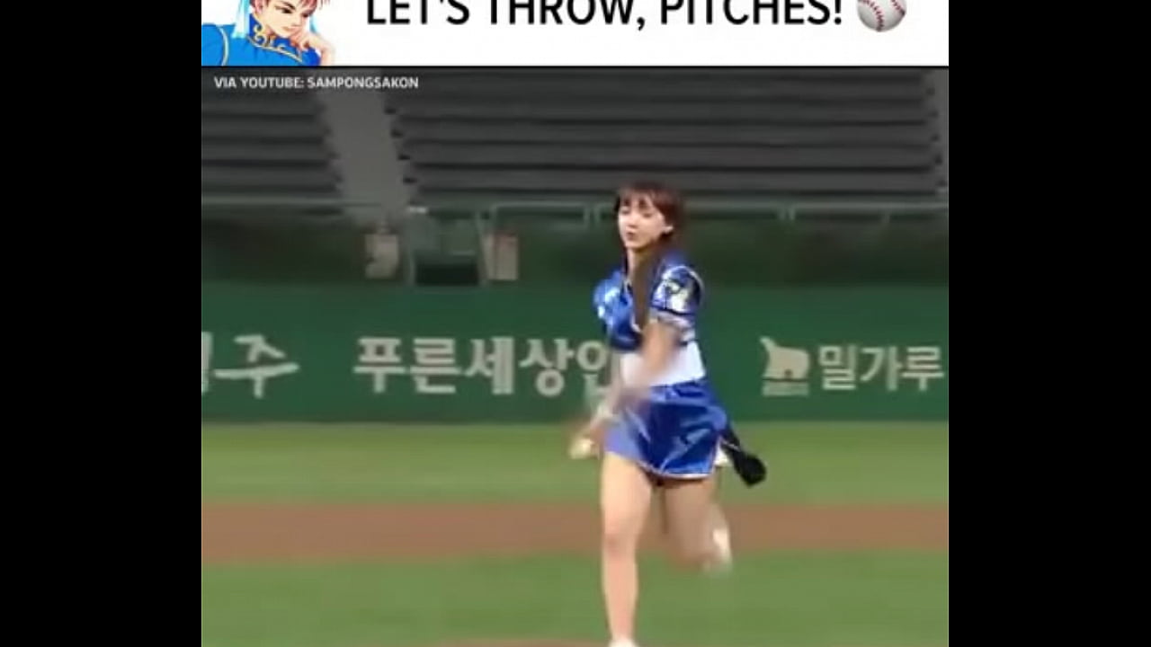 GameSpot - Chun Li can throw. Watch the original video...