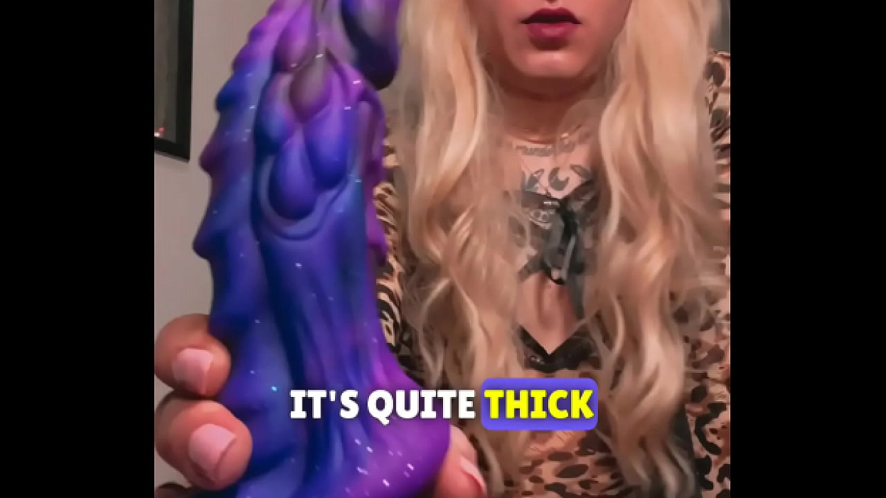 Big ass trans fucks her ass with huge dildo