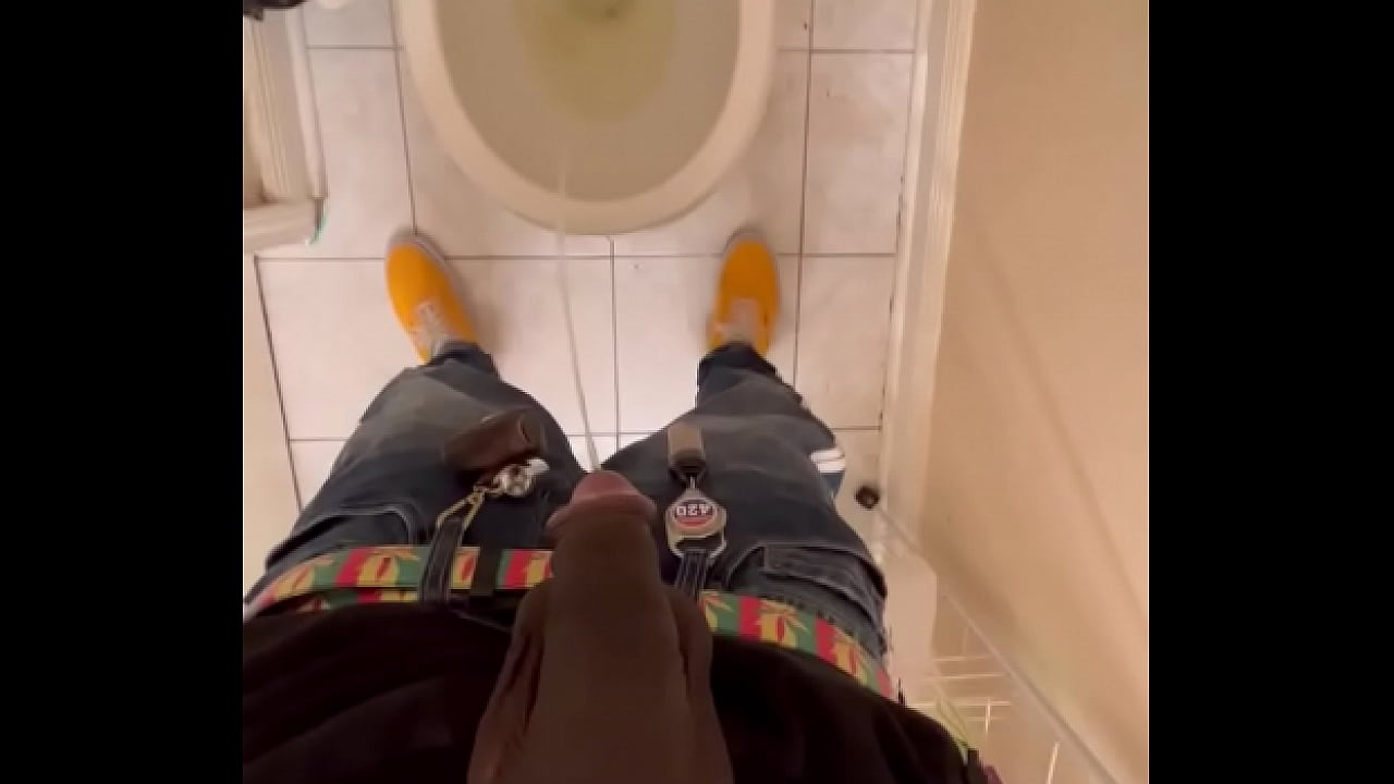 Pissing for the piss lovers