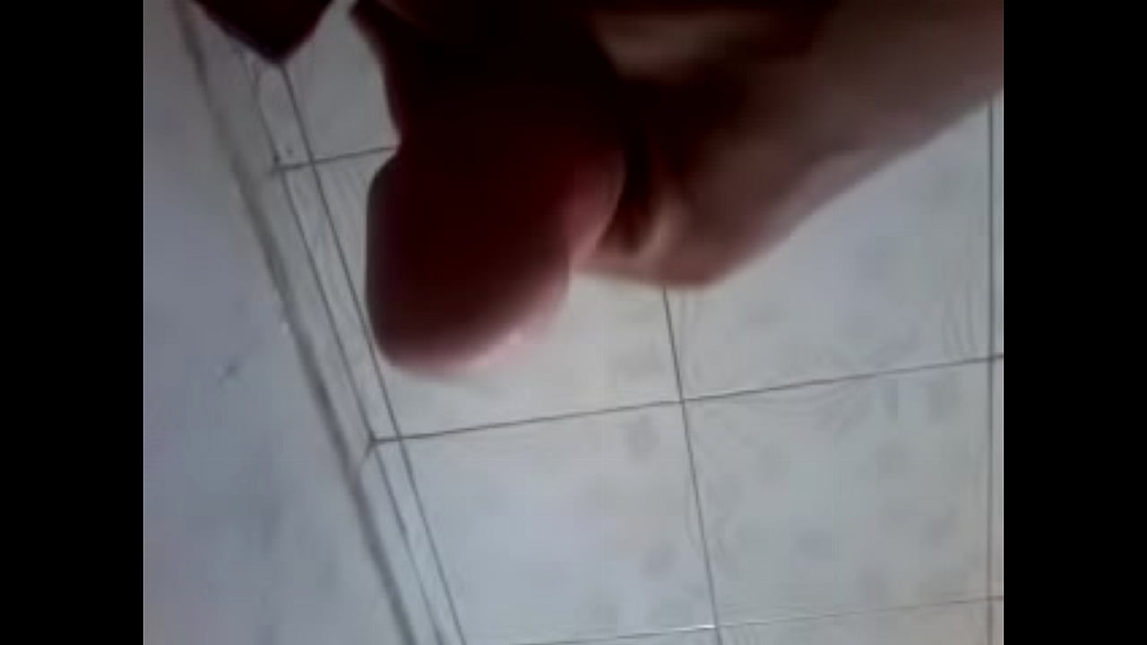 Mostrando o seu penis