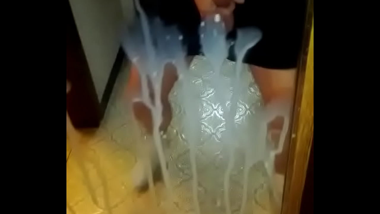 Mirror cumshot.