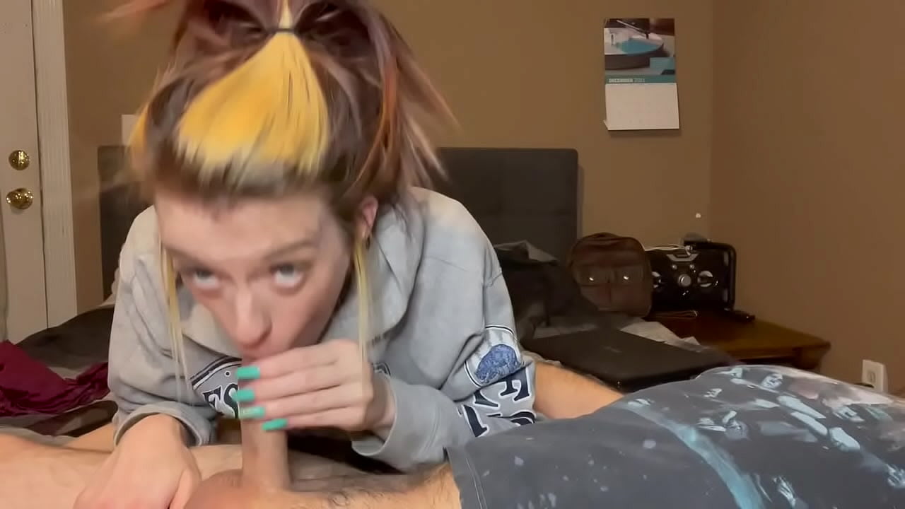 sloppy blowjob ends with mouthpie