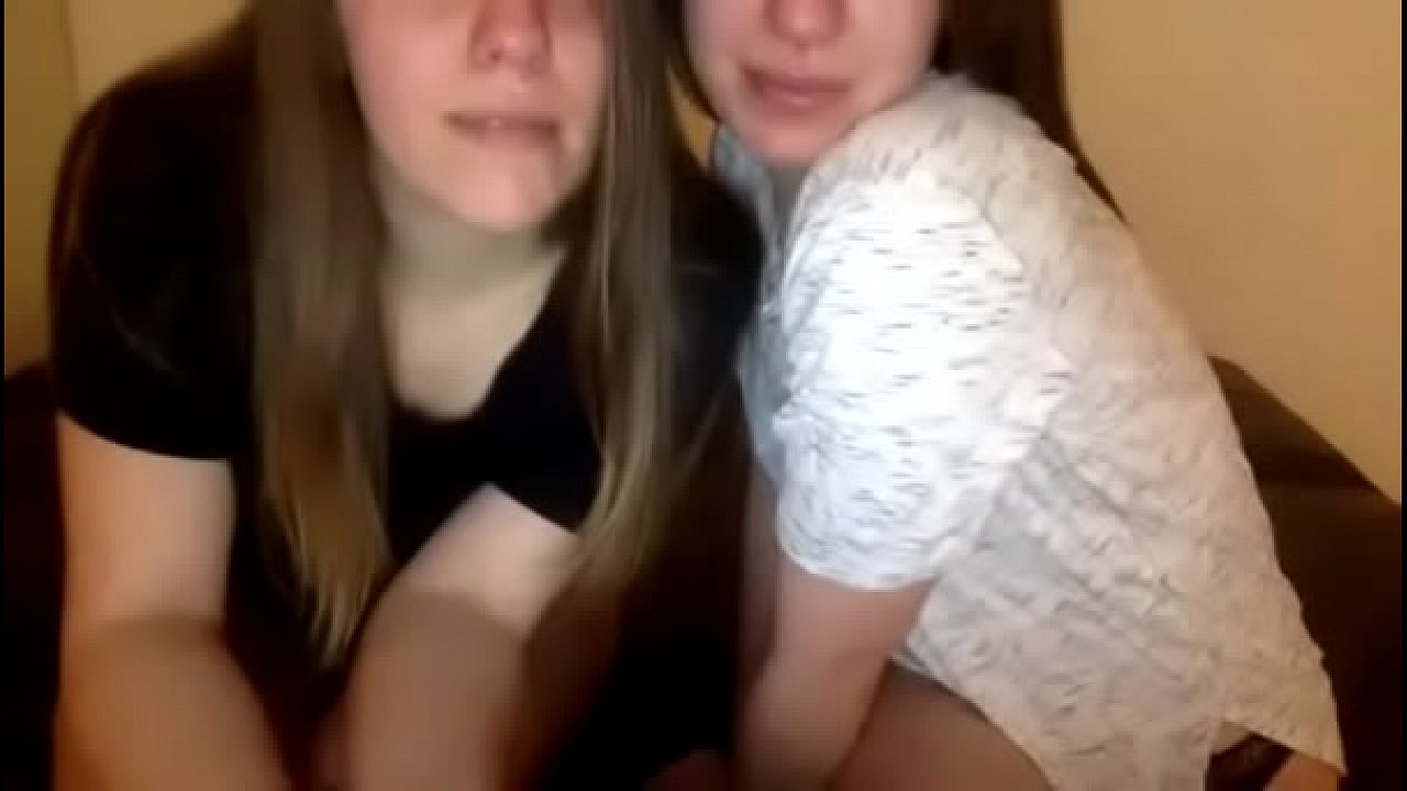 2 girls on webcam