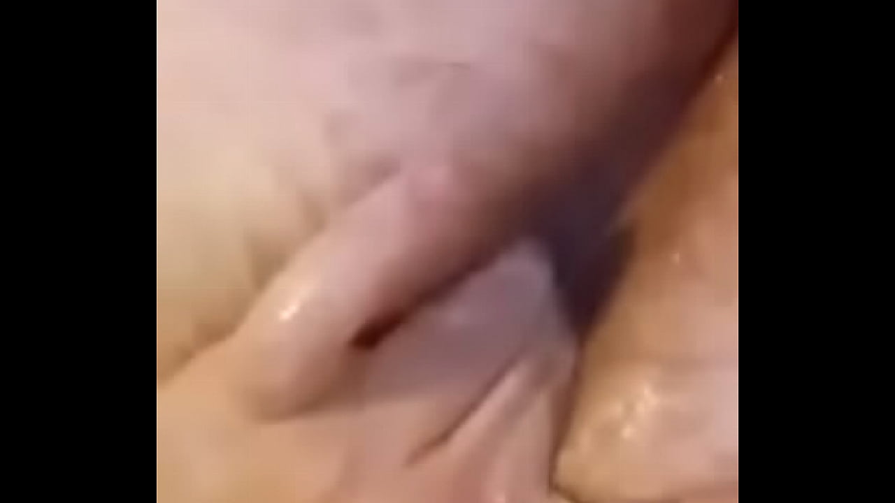 Solo virgin fingers tight cunt