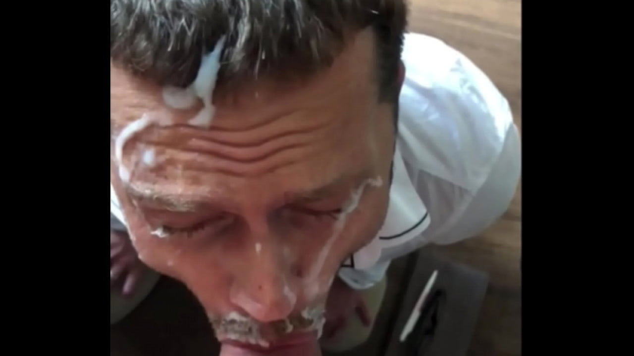 Huge Cumshot Cum on face Facial