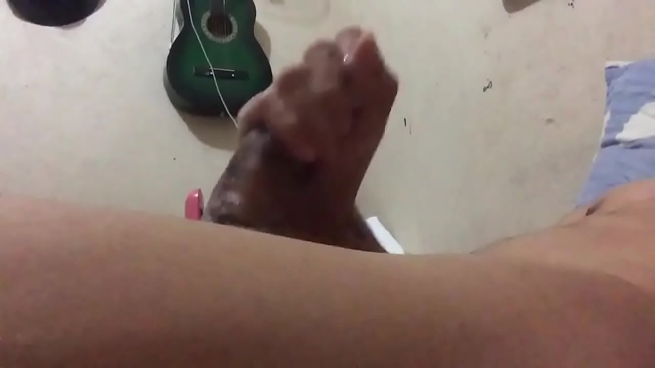 Wanking solo hot straight