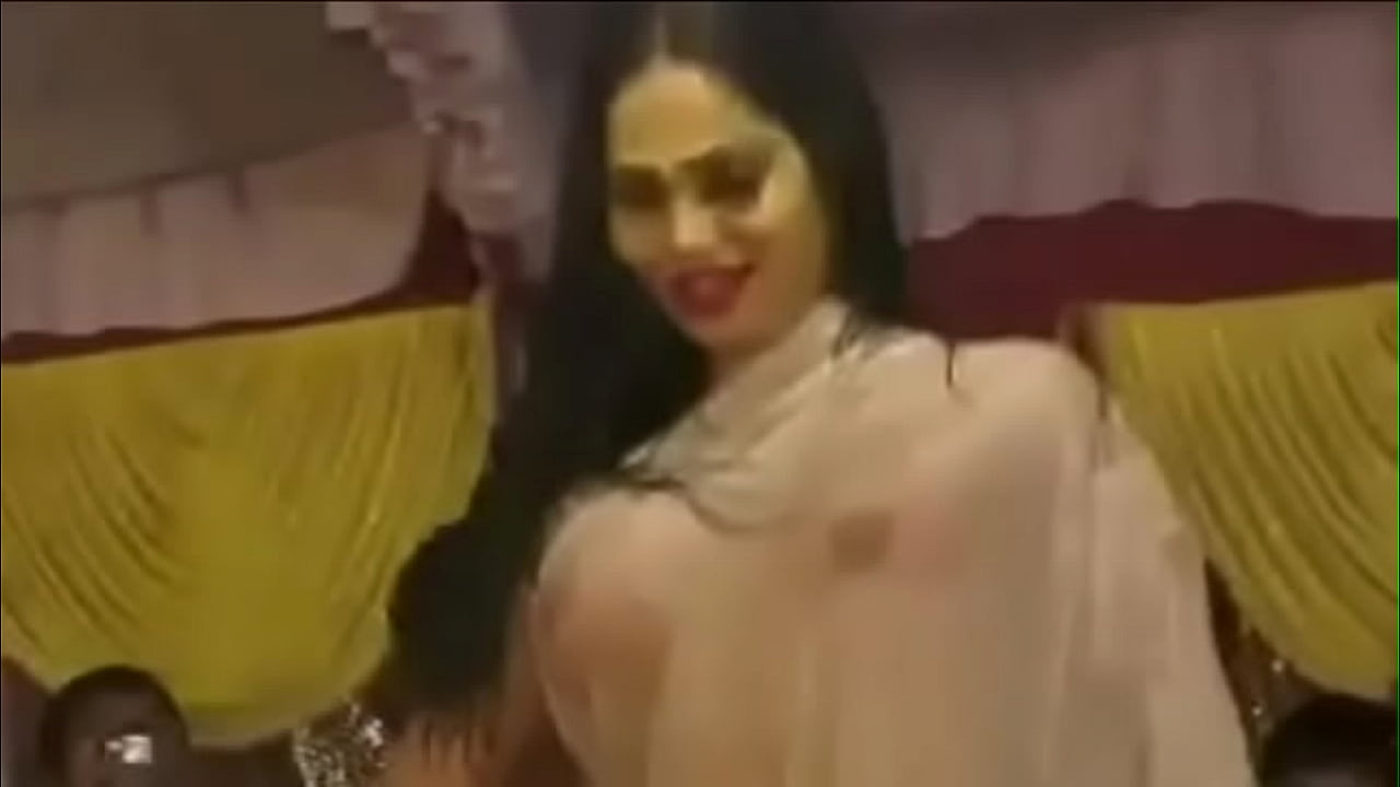 Hot wet topless dancer in bhojpuri arkestra stage show in marriage party 2016 - XVIDEOS.COM