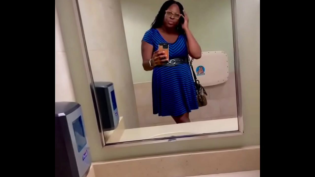 THE INFAMOUS BATHROOM VIDEO! I HATE THESE, EVEN THOUGH I DID LOOK GOOD!#Blacktrans #Ebonytrans #BlackTgirls #prettytrans ...