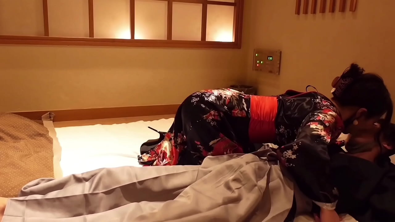 Fuck a cute Japanese girl wearing a Kimono in Halloween night