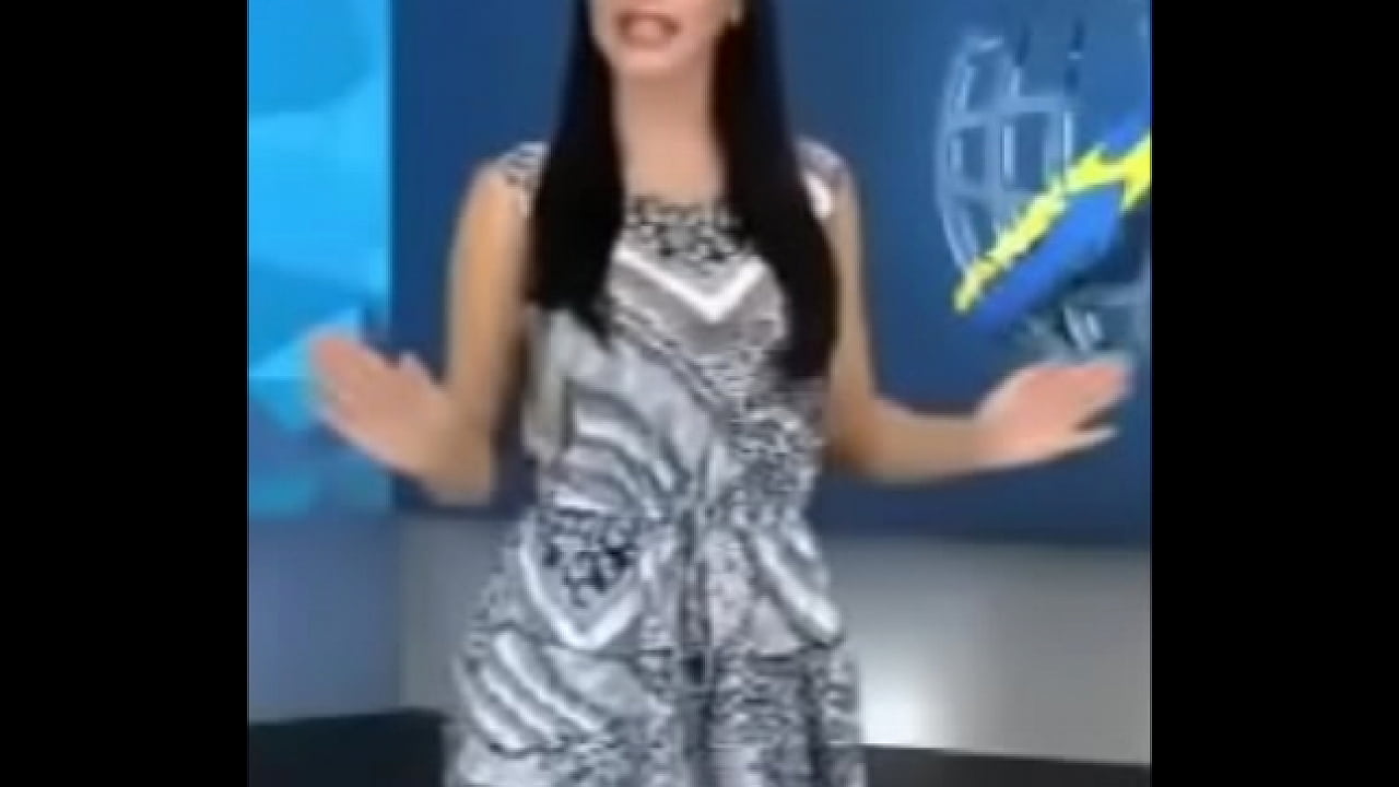 Cute Arab newscaster removes her clothes during newscast