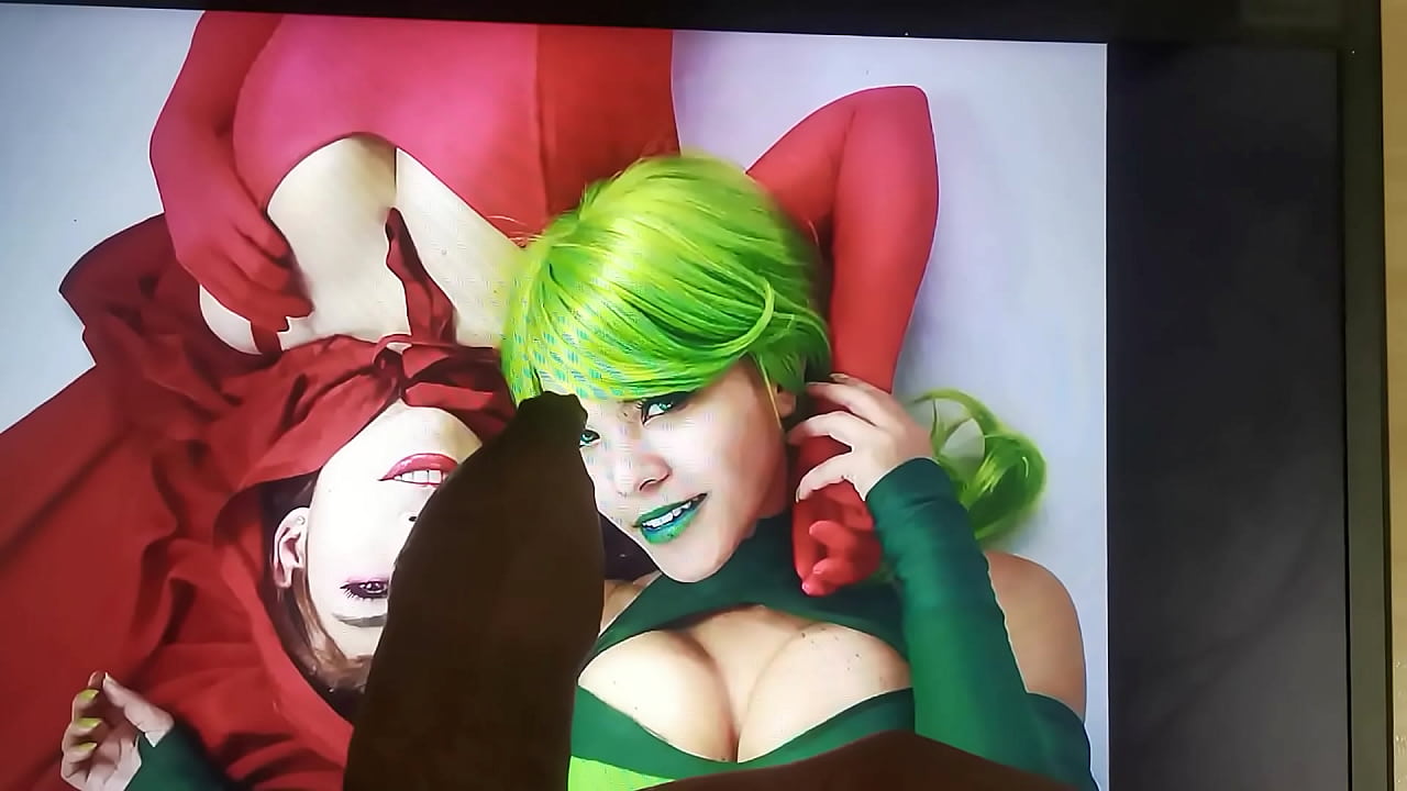 Tanya Bermudez and Leslie Salas covered in semen, hot cosplayers from Costa Rica