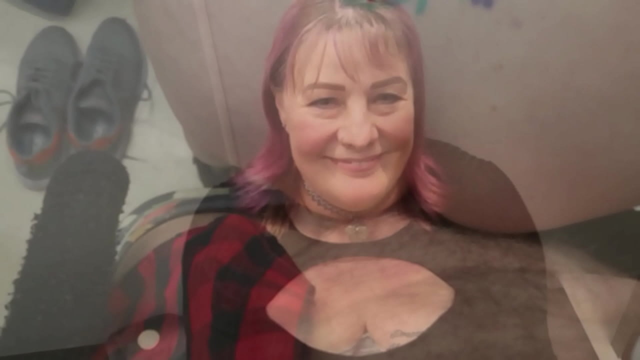 NZ trashy bitch fucked in public changing rooms & public pissing. Trailer. Pt1