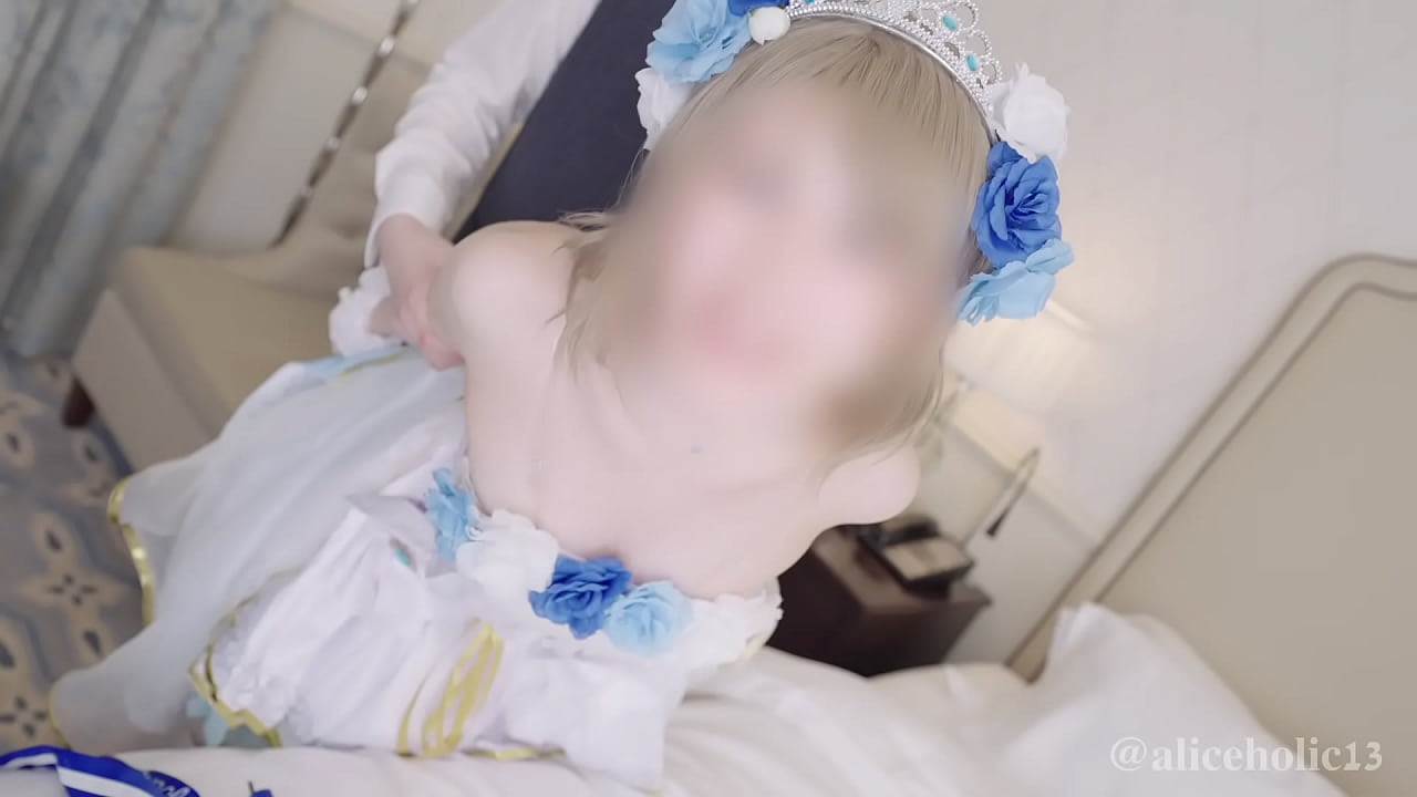 Japanese Cosplayer Wedding dress blowjob handjob glove fetish sex【Aliceholic13】