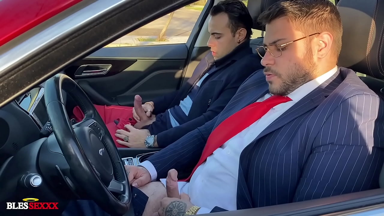 Straight guys jerking off in the car with people passing by