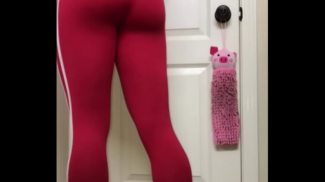 Best ass in skin tight red leggings round ass bubblebutt boy