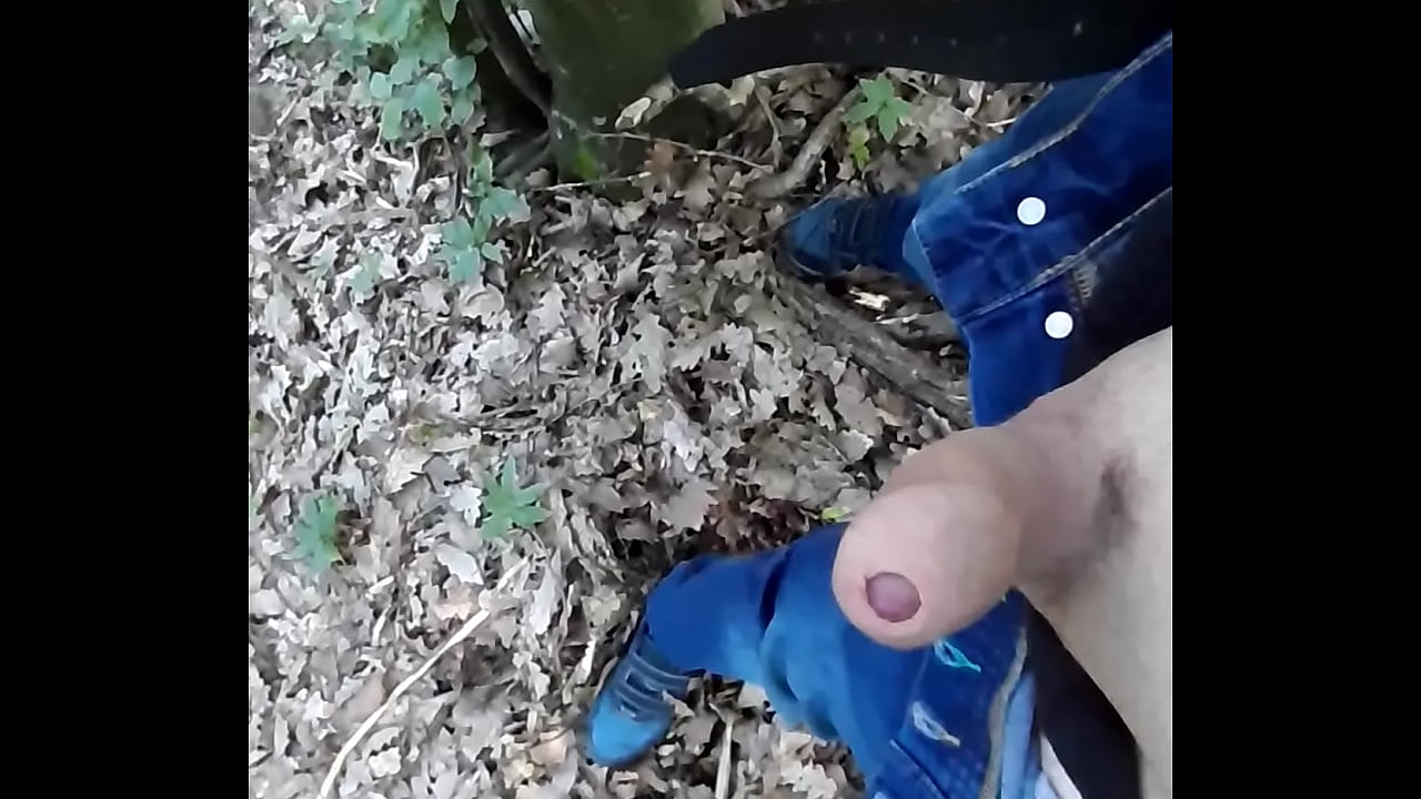 Masturbation in forest