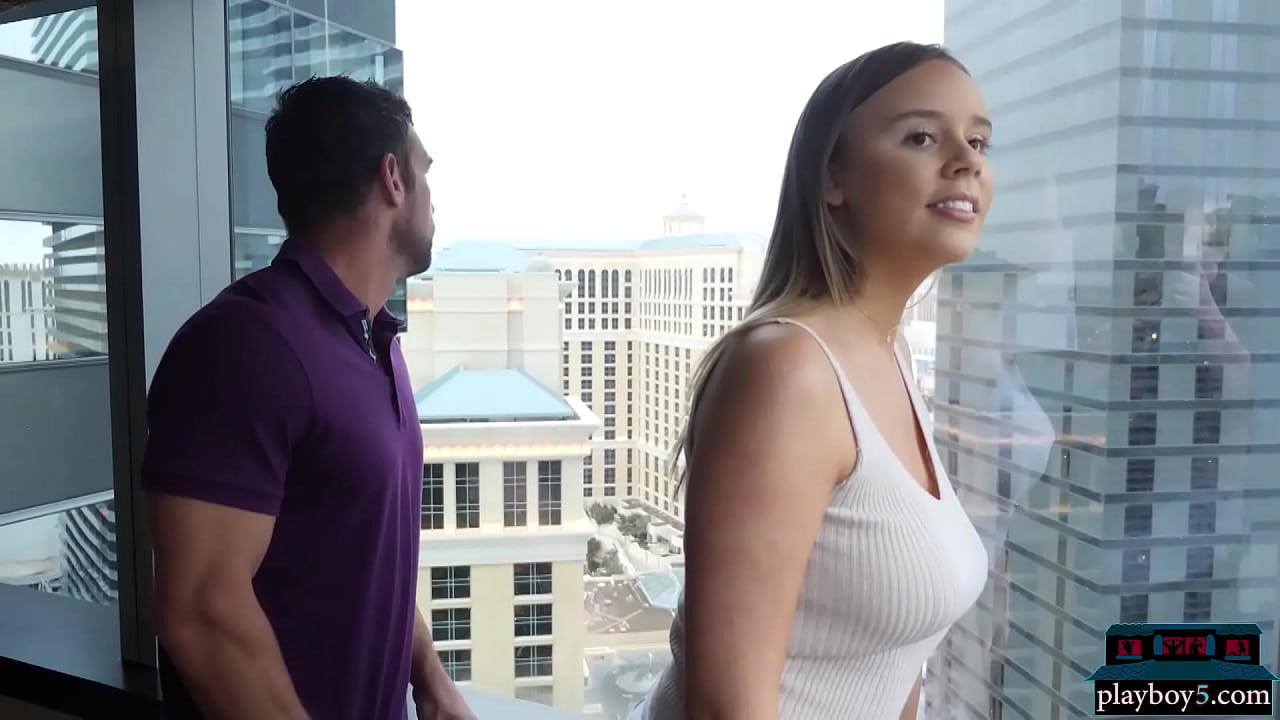 Big boobs curvy blonde babe gave her guy in a suit everything he wanted