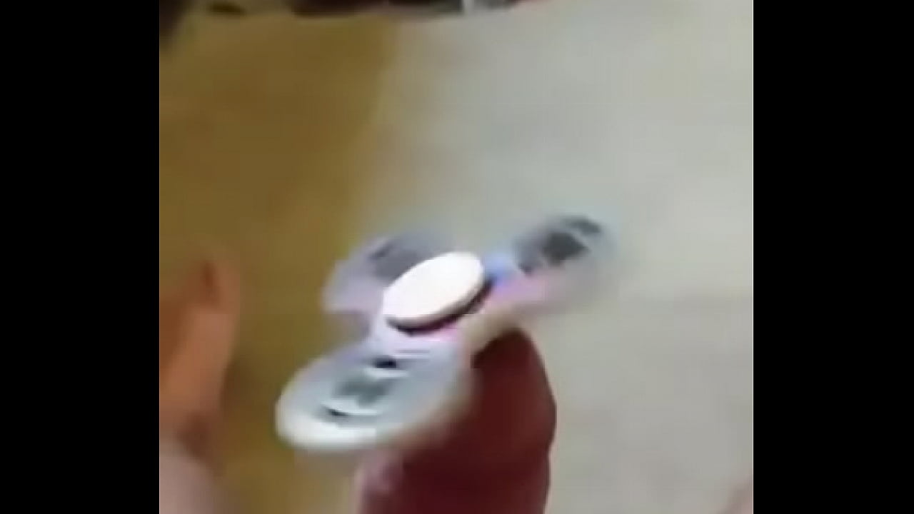 Fidget spinner