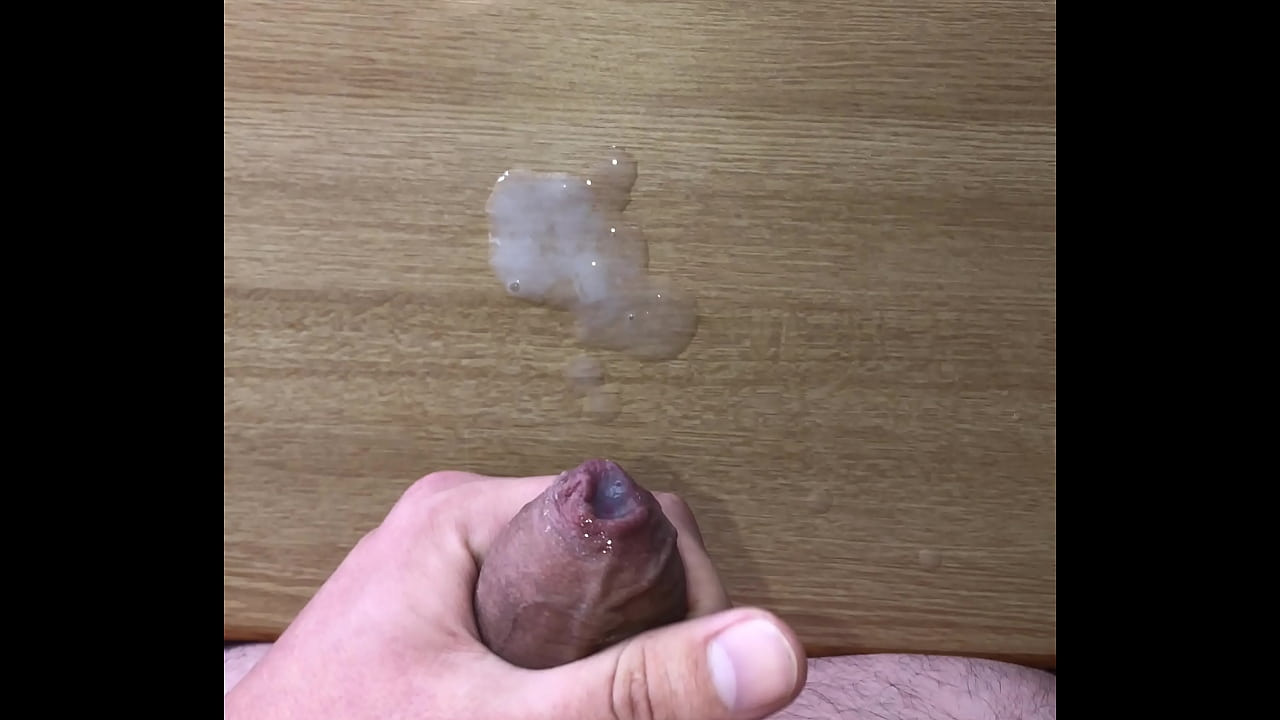 Porn wanking and cumshot