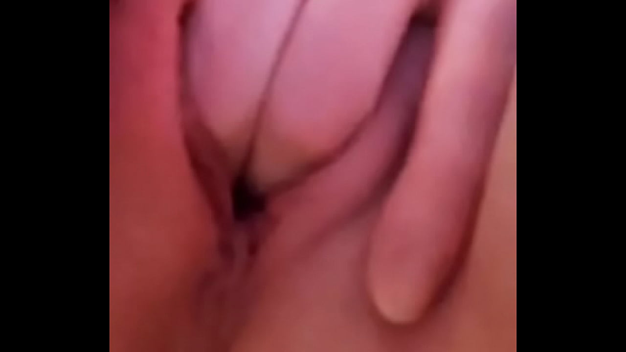 Close up of warming tight hole