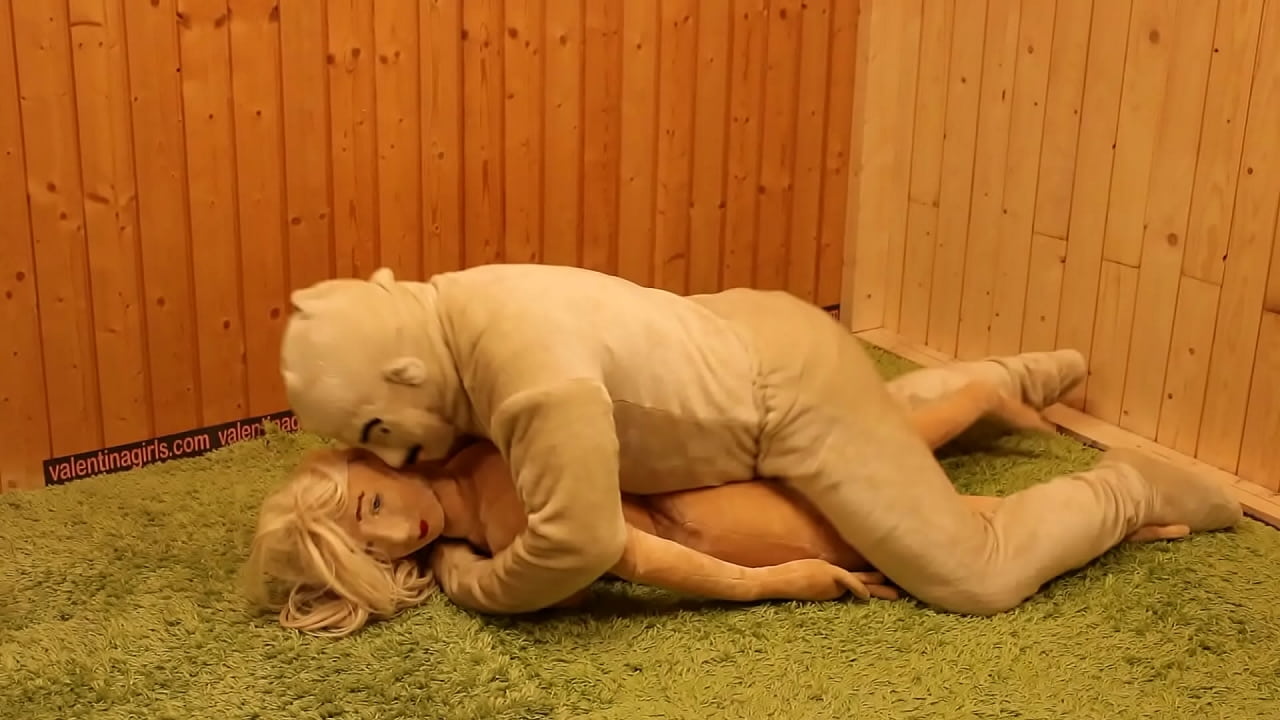 Two sex dolls get fucked in every possible way.