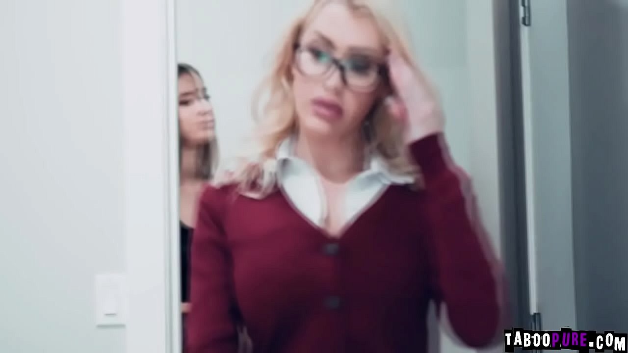 Maureen offers her boss her stepdaughters pussy to appease her anger