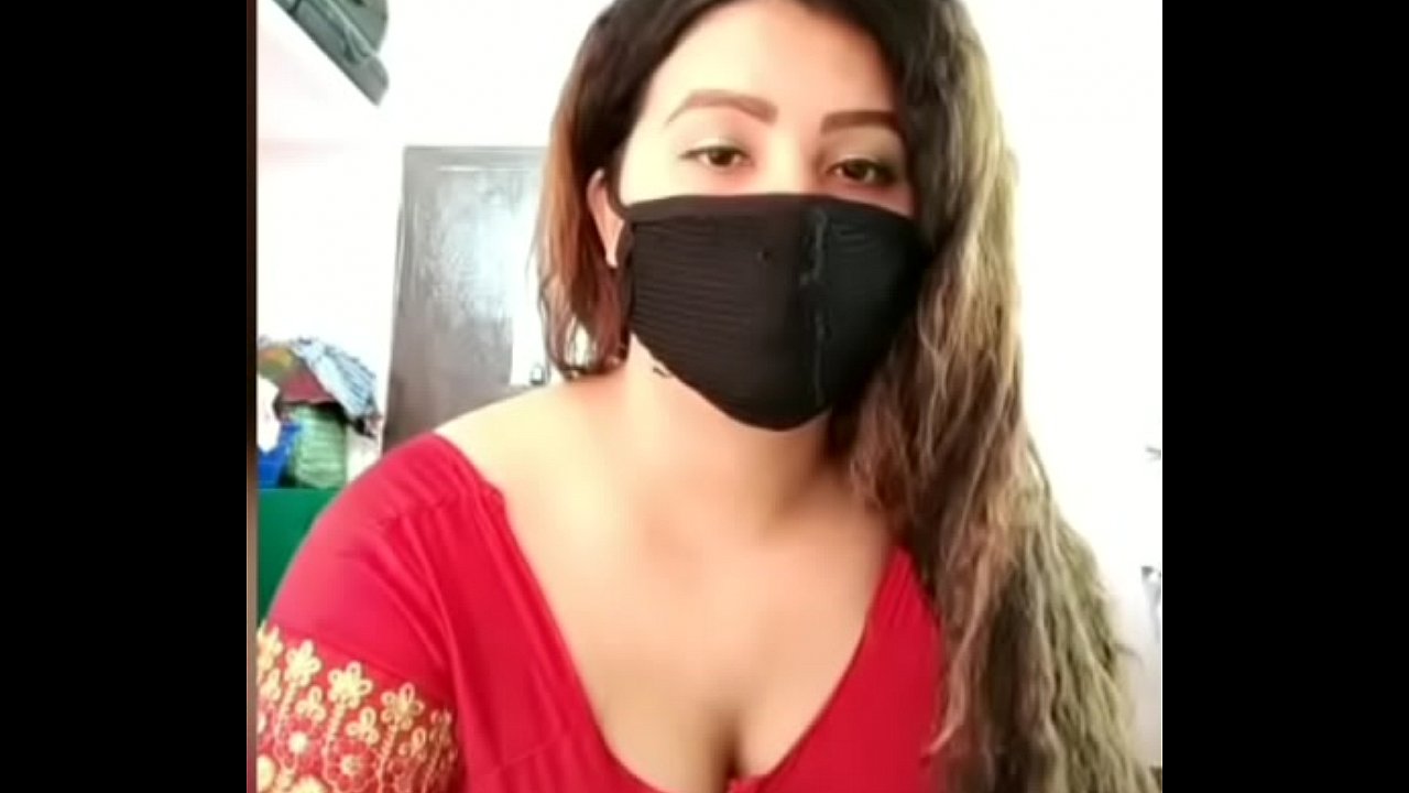 aunty in red blouse and sexy figure