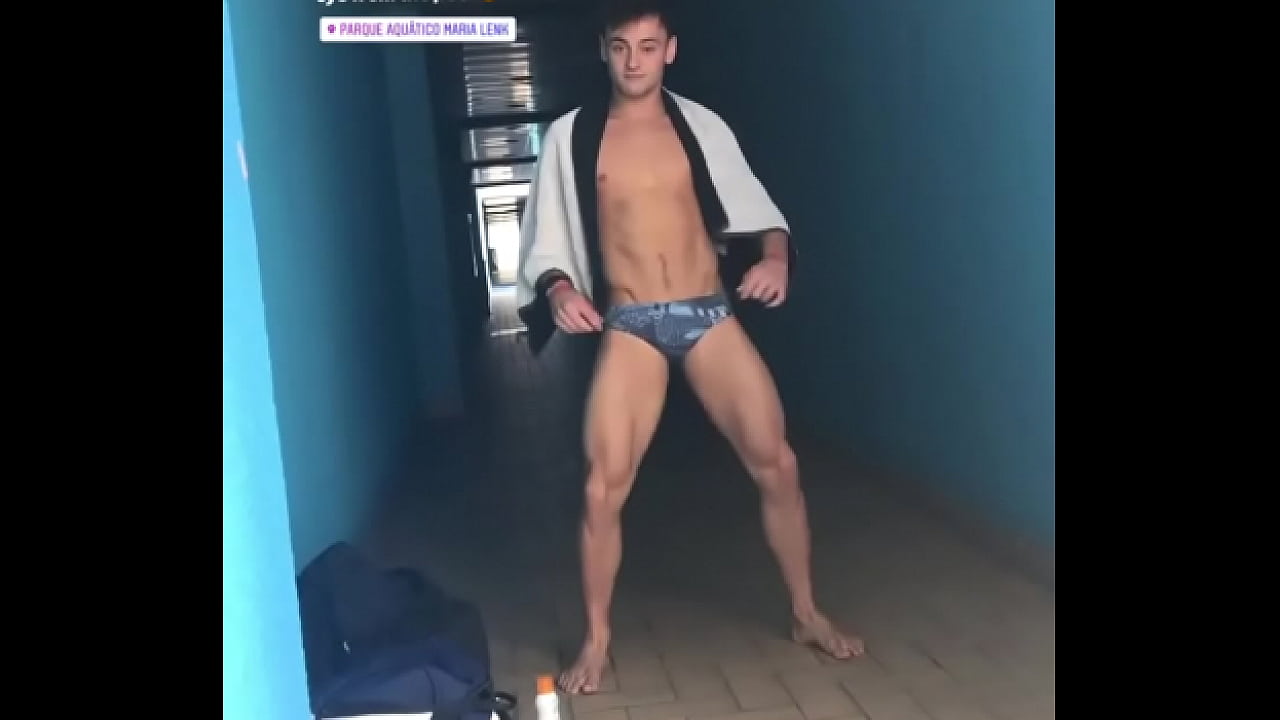 Tom Daley hot as fuck naked