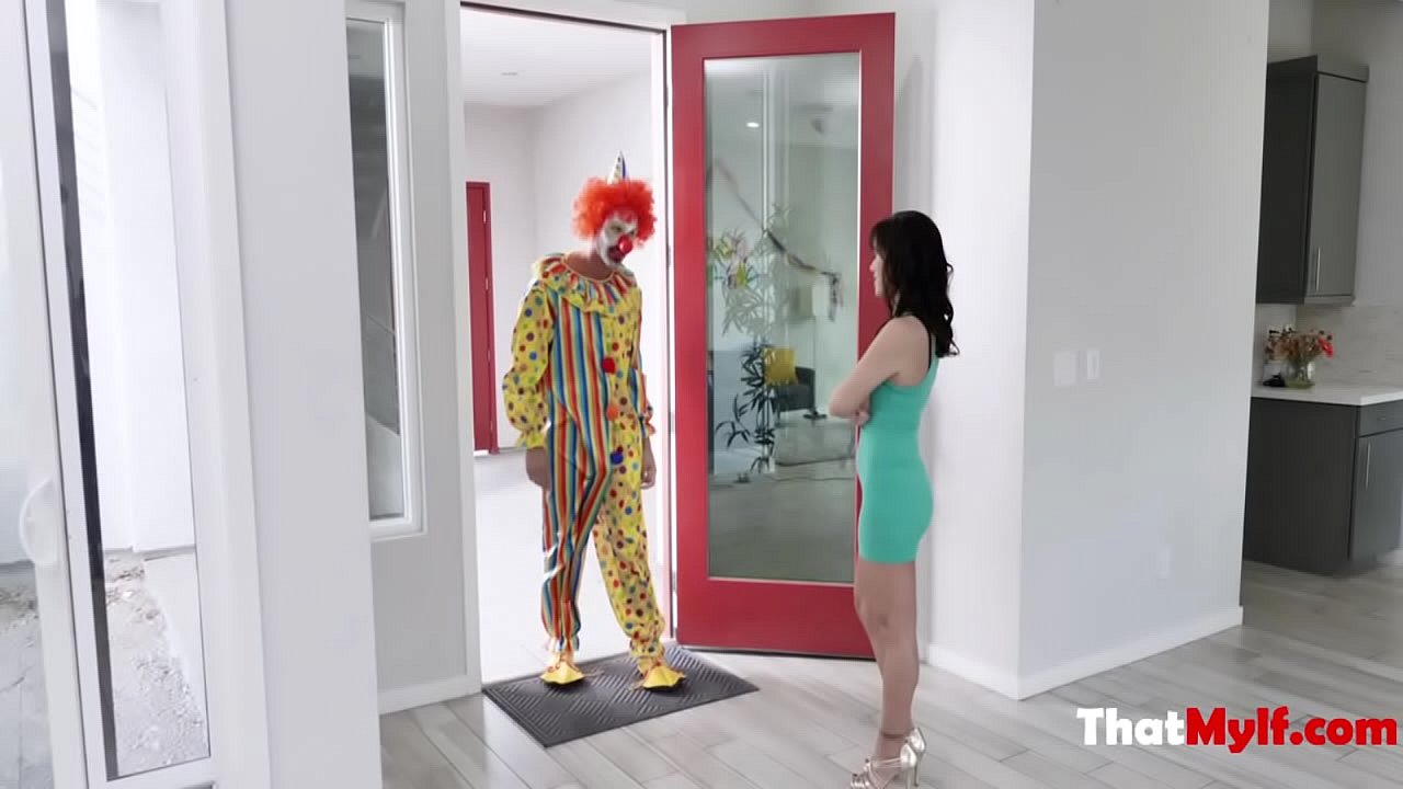 MILF fucks stranger clown