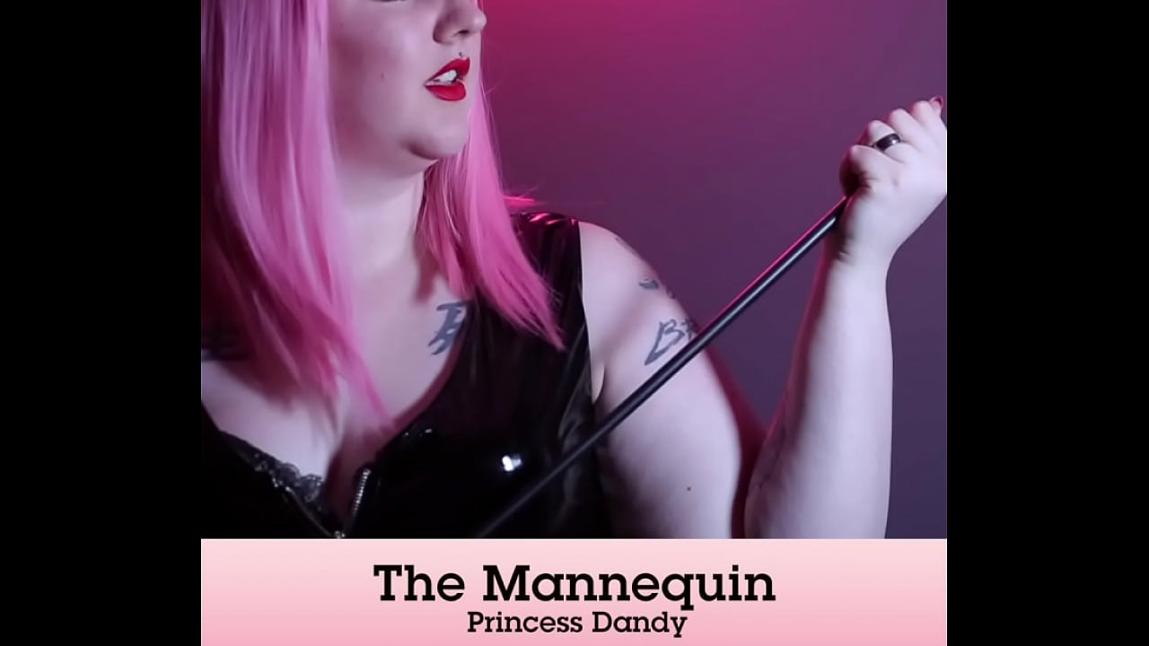 Promo Dominatrix Mannequin Comes To Life