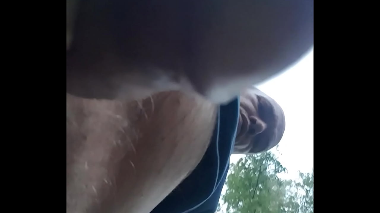 m4rkus77  peeing - pissing outdoors