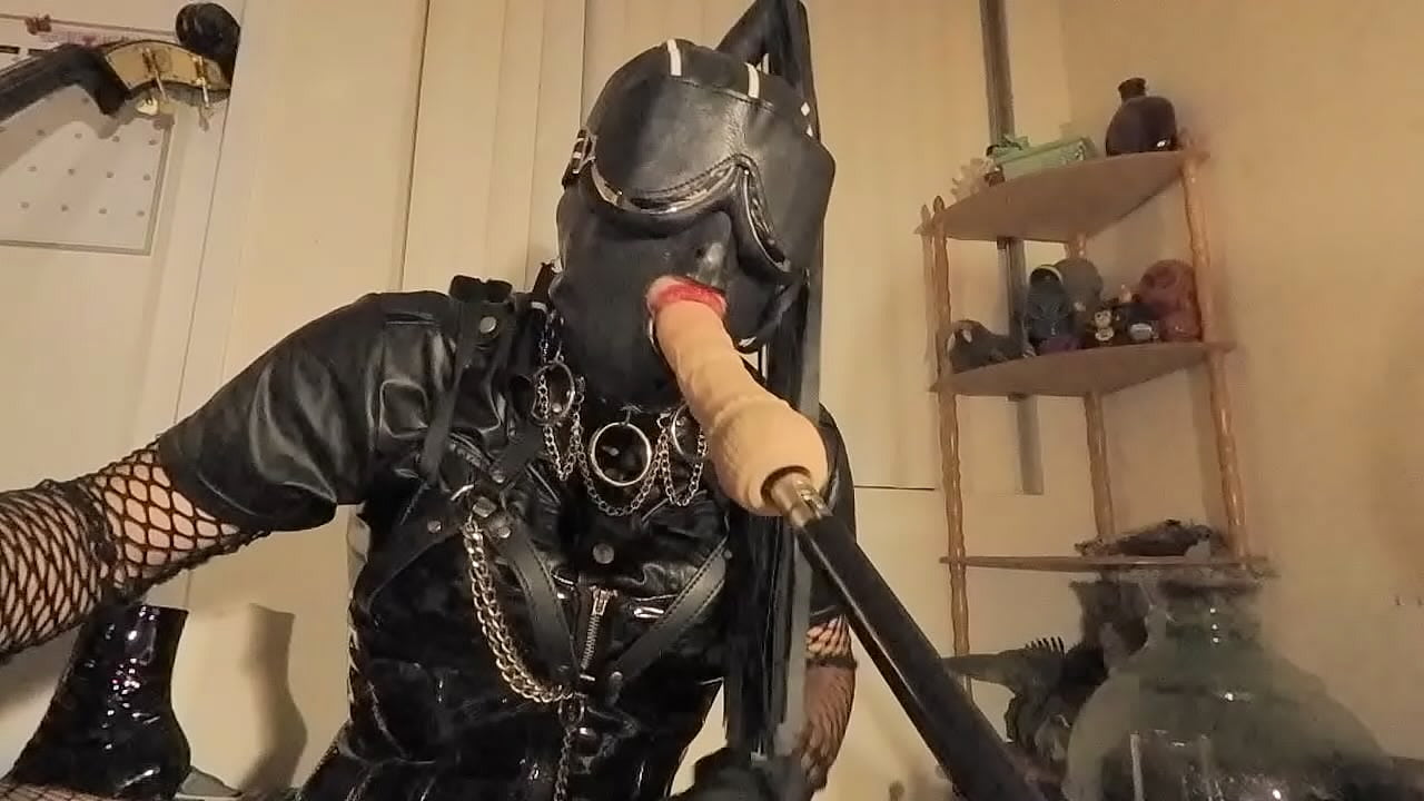 sissy sucks in black latex boots