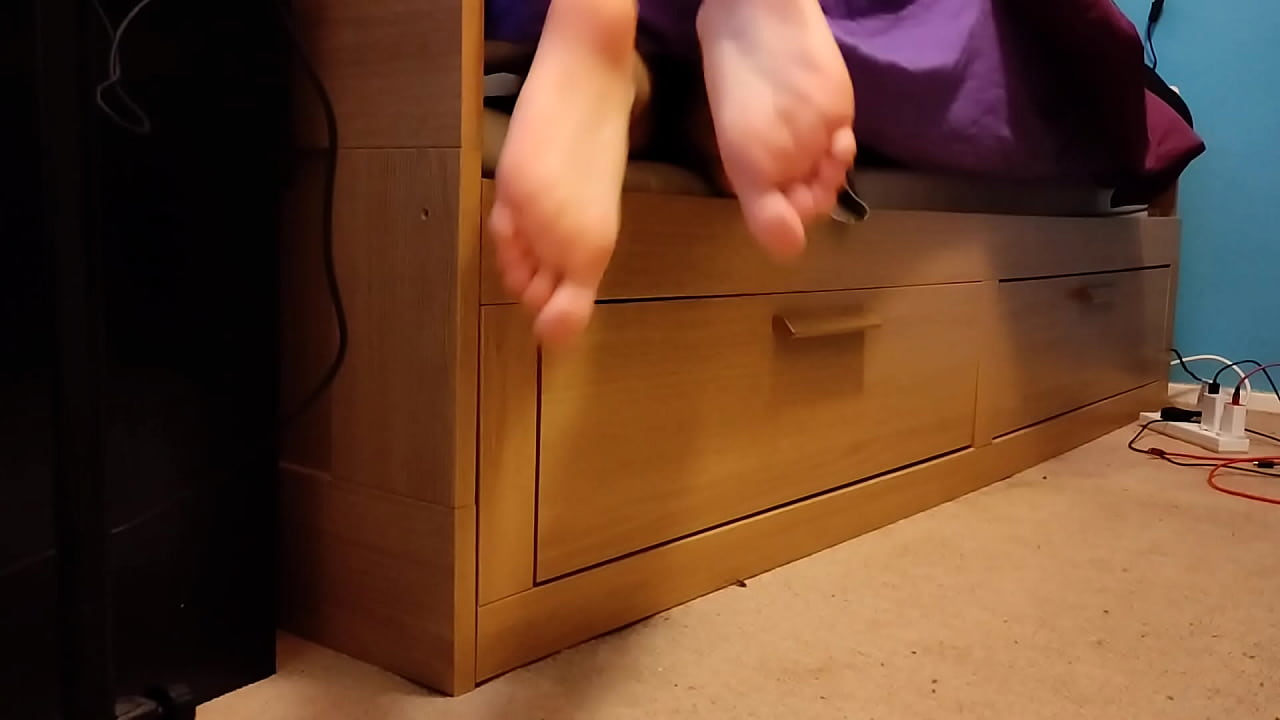 Guy gets eaten by monster barefoot